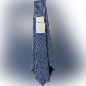 New With Tags Men's Valentino Tie/ High End Designer Brand